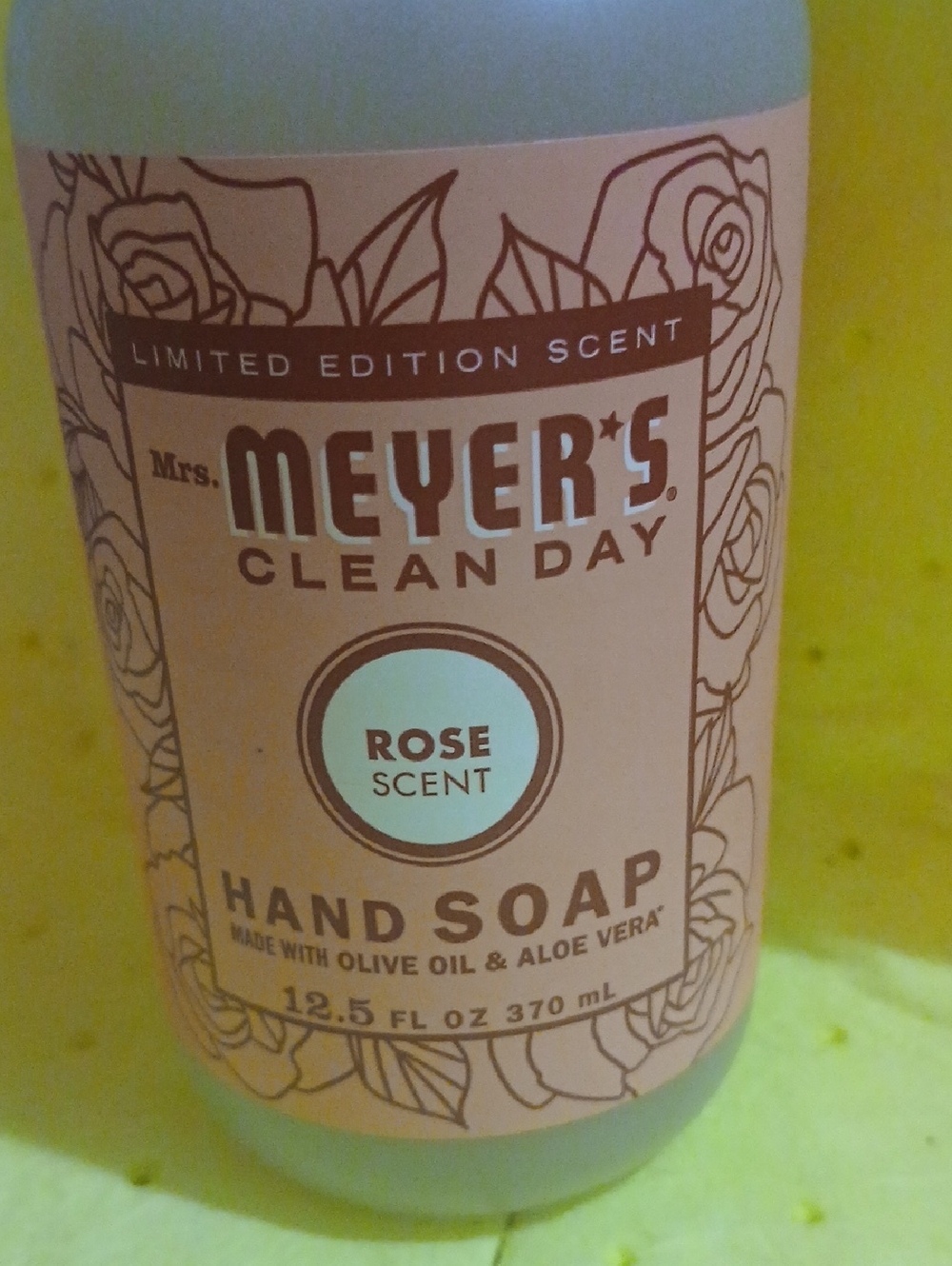 mrs meyers clean day limited edition Rose Hand Soap nwt - Picture 2 of 5